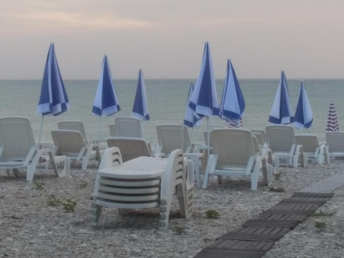 Villaggio Degli Angeli Scerne Pineto Exterior photo